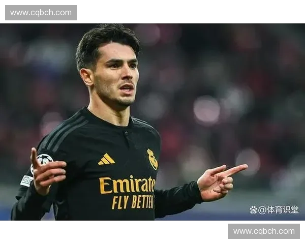 AC米兰官方网站：最新动态、球员信息、赛事安排与俱乐部新闻全面呈现